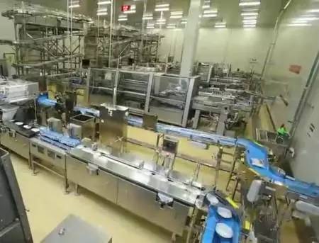 中国首家无人快餐工厂开业,1000斤大米 500斤肉菜......竟无一个厨师 服务员